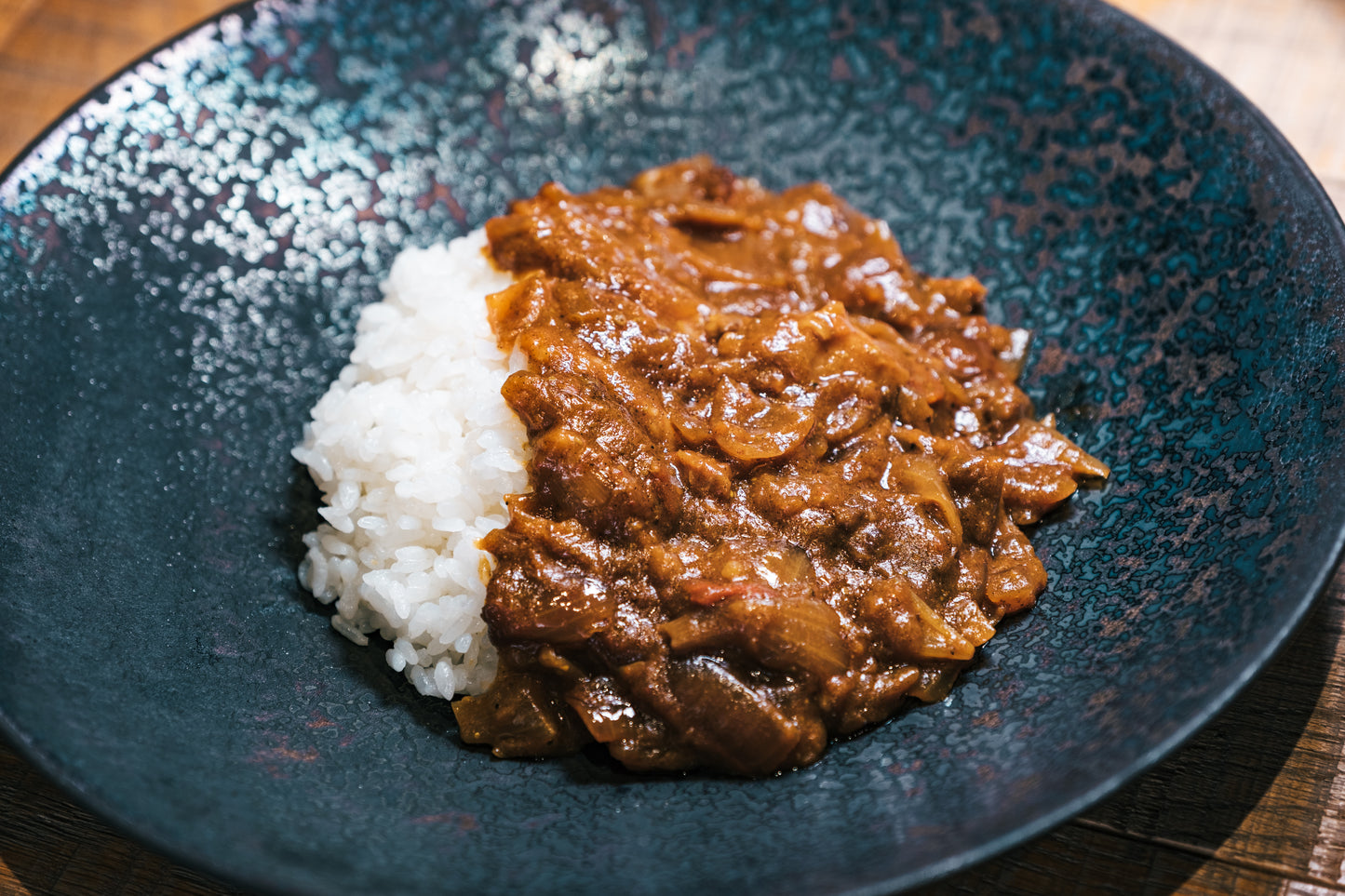 【ギフト】重ね出汁蕎麦×2、牛すじ山椒カレー(2食入)×1